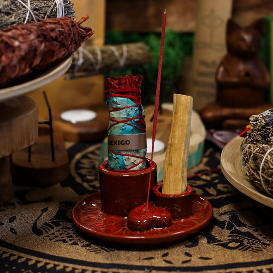 Soporte cerámico para Palo Santo e Incienso - Mandala - Rojo con brillo en forma de corazón